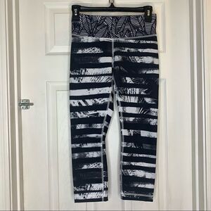 Lululemon Wunder Under Crop II,Shady Palms/Banana Leaf/Gingham Black,White SZ 4
